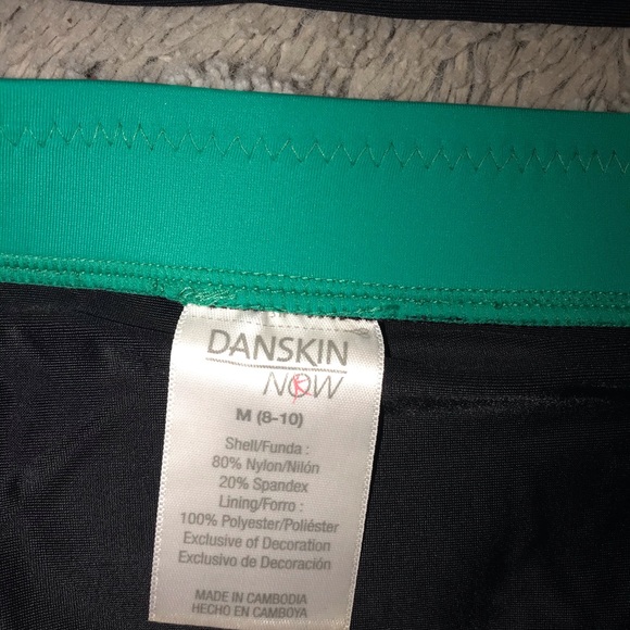 2 piece /bottom skirt /op bathing suit - Picture 4 of 5